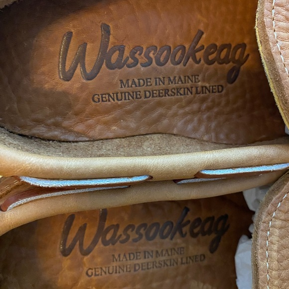 Wassookeag woman’s Handmade Moccasins - Picture 6 of 7